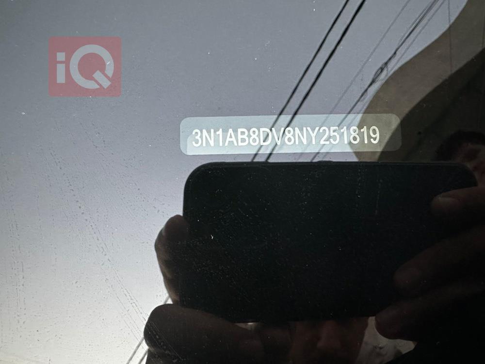 نيسان سنترا